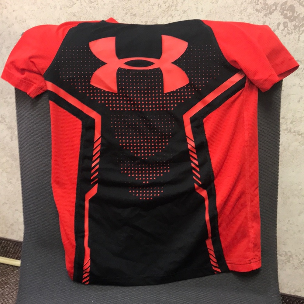 A Under Armor kids shirt